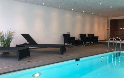 Ancel - 1.7Km from the Sea: Piscine, Mobilier De Jardin, Meubles, Recours, Dalle, Eco Hôtel, Ombre, Chaise, Loisir, Biens
