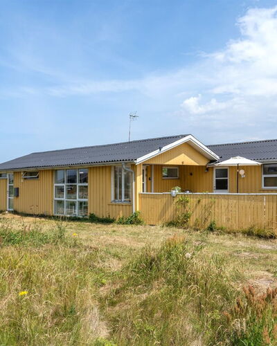 Uffi - 300M from the Sea