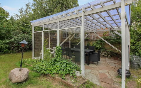 Starki - 800M from the Sea: Jardin, Ombre, Structure En Plein Air, Arrière-Cour, Métal, Batiments Jardin, Cour, Pergola, Mobilier De Jardin