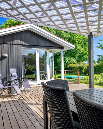 Lirita - 700M from the Sea