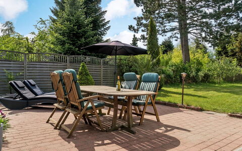 Morle - 600M from the Sea: Meubles, Mobilier De Jardin, Bois, Chaise, Table, Tableau De Plein Air, Jardin, Dur, Table Cuisine Et Salle A Manger, Patio