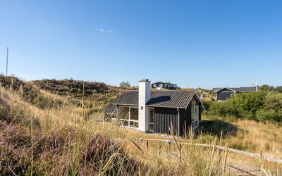 Aivi - 700M from the Sea
