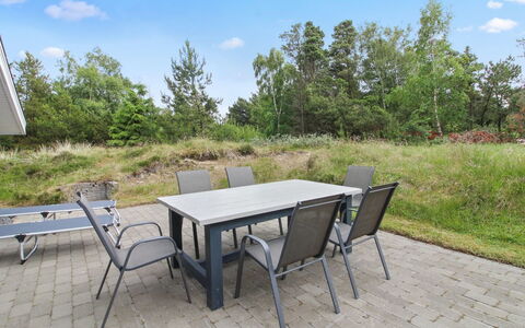 Cajsa - 1.5Km from the Sea: Toit, Maison, Domicile, Chalet, Porte, Siding, Plate-Forme, Porche, Planche, Dur