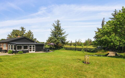 Øvli - 3.8Km from the Sea: Chalet, Cabanon, Cabane, Ferme, Prairie, Cabane, Grange, Cabane En Rondins, Batiments Jardin