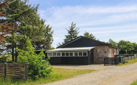 Øvli - 3.8Km from the Sea: Chalet, Cabanon, Cabane, Ferme, Prairie, Cabane, Grange, Cabane En Rondins, Batiments Jardin