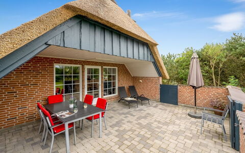Pasi - 1.2Km from the Sea: Chalet, Cabanon, Cabane, Ferme, Prairie, Cabane, Grange, Cabane En Rondins, Batiments Jardin