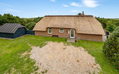 Pasi - 1.2Km from the Sea: Chalet, Cabanon, Cabane, Ferme, Prairie, Cabane, Grange, Cabane En Rondins, Batiments Jardin