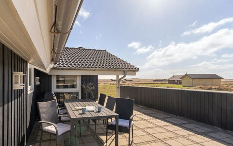 Hildegunda - 950M from the Sea: 