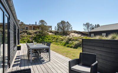 Helli - 650M from the Sea