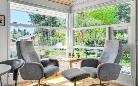Vetle - 2.8Km from the Sea: Toit, Maison, Domicile, Chalet, Siding, Biens, Allée, Batiments Jardin, Cour, Cabanon