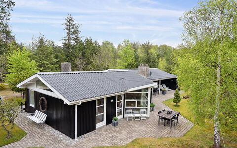 Seraphina - 2Km from the Sea: Maison, Domicile, Toit, Chalet, Biens, Jardin, Cour, Batiments Jardin, Ferme, Pelouse