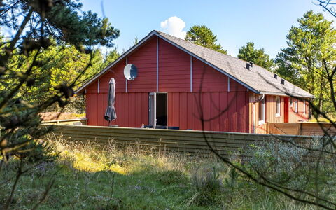 Maija - 1.4Km from the Sea: Chalet, Cabanon, Cabane, Ferme, Prairie, Cabane, Grange, Cabane En Rondins, Batiments Jardin