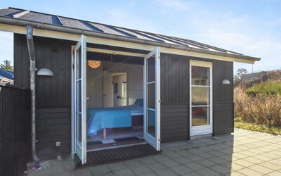 Soleil - 300M from the Sea