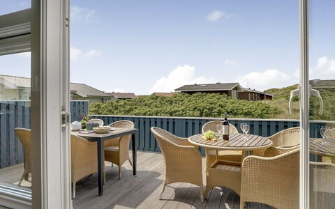Fabiana - 350M from the Sea: Bois, Toit, Architecture, Domicile, Maison, Chalet, Siding, Dur, Pente, Biens