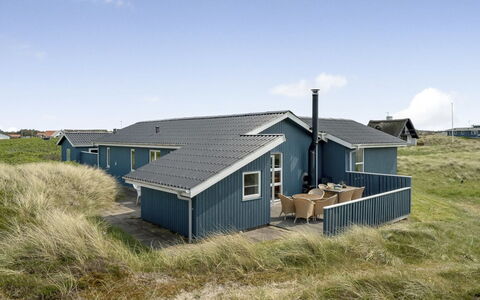 Fabiana - 350M from the Sea: Bois, Toit, Architecture, Domicile, Maison, Chalet, Siding, Dur, Pente, Biens
