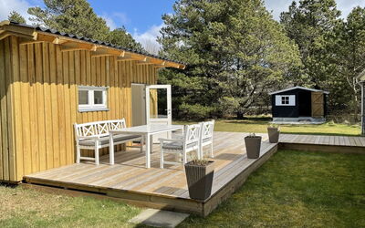 Thekla - 3Km from the Sea