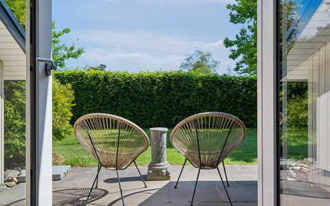 Kolja - 525M from the Sea: Mobilier De Jardin, Meubles, Chaise, Tableau De Plein Air, Jardin, Ombre, Arrière-Cour, Aménagement Paysager, Patio, Cour