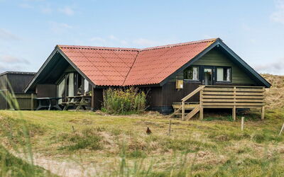 Delia - 300M from the Sea