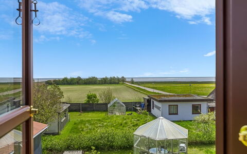 Amely - 500M from the Sea: Lot Terre, Chalet, Pelouse, Jardin, Prairie, Cour, Biens, Aménagement Paysager, Ferme, Ferme