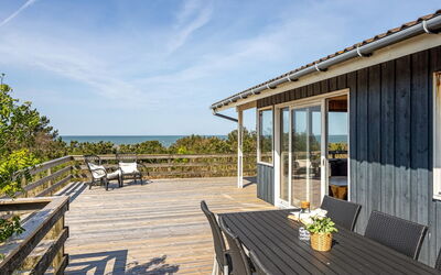 Frender - 150M from the Sea