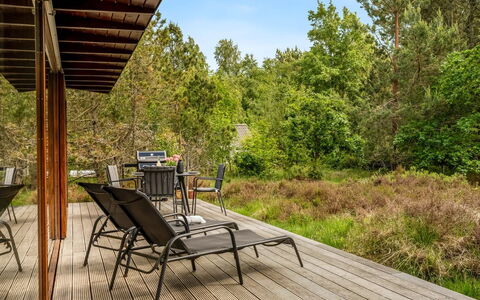Felia - 500M from the Sea: Meubles, Bois, Mobilier De Jardin, Chaise, Dur, Lot Terre, Plate-Forme, Porche, Parquet