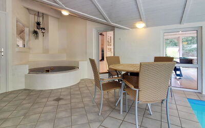 Sirka - 200M from the Sea