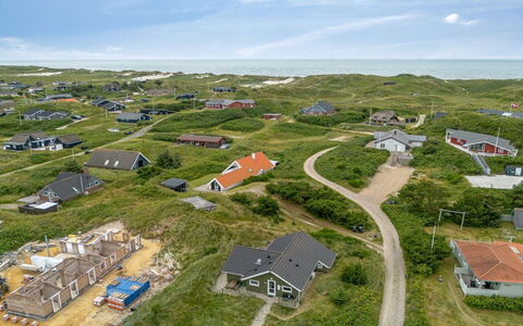 Finnja - 400M from the Sea: Maison, Toit, Domicile, Chalet, Cabanon, Batiments Jardin, Siding, Cour, Cabane En Rondins, Cabane