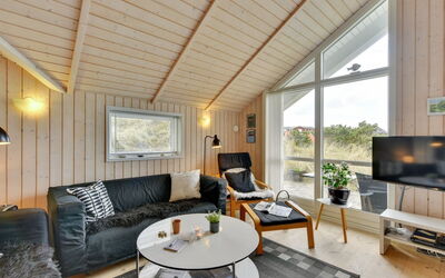 Finnja - 400M from the Sea