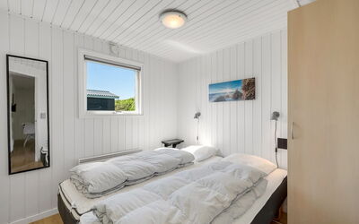 Lill - 50M from the Sea