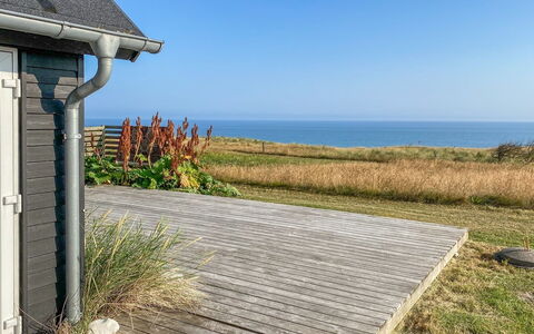 Alkmar - 75M from the Sea: Bois, Toit, Architecture, Domicile, Maison, Chalet, Siding, Dur, Pente, Biens