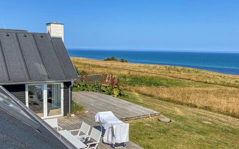 Alkmar - 75M from the Sea: Bois, Toit, Architecture, Domicile, Maison, Chalet, Siding, Dur, Pente, Biens