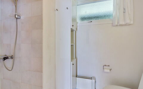 Grette - 1.5Km from the Sea: Maison, Domicile, Toit, Chalet, Lot Terre, Biens, Ferme, Village, Ferme
