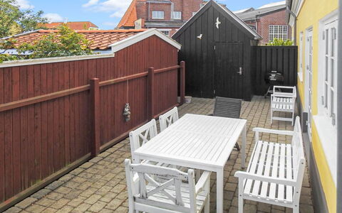 Tuulia - 1.1Km from the Sea: Bois, Toit, Architecture, Domicile, Maison, Chalet, Siding, Dur, Pente, Biens