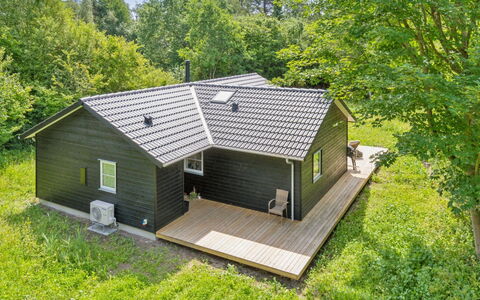 Jonnhild - 450M from the Sea: Domicile, Chalet, Siding, Dur, Ombre, Planche, Conception, Biens, Porche, Plate-Forme