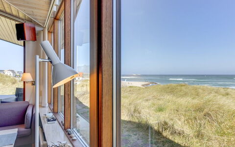 Arngrim - 100M from the Sea: Bois, Toit, Architecture, Domicile, Maison, Chalet, Siding, Dur, Pente, Biens