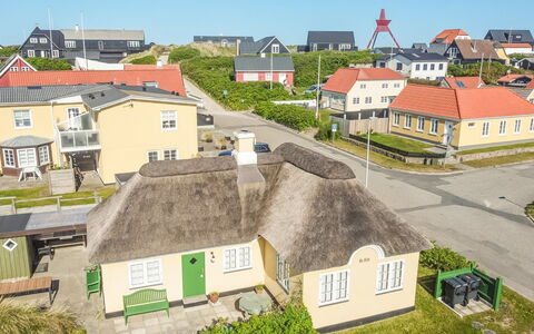 Christin - 275M from the Sea: Voiture, Berline, Familiale