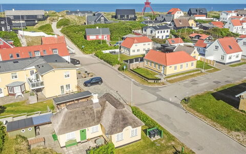 Christin - 275M from the Sea: Voiture, Berline, Familiale