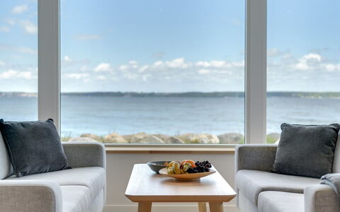 Elsabeth - 20M from the Sea: Meubles, Design Intérieur, Sol, Sol, Mer, Canapé, Pièce, Océan, Salon