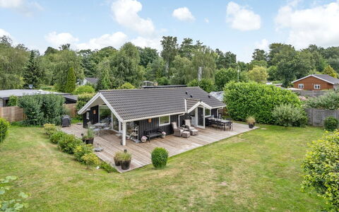Franca - 500M from the Sea: Bois, Toit, Architecture, Domicile, Maison, Chalet, Siding, Dur, Pente, Biens