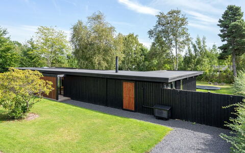 Hævnir - 1Km from the Sea: Herbe, Arbuste, Maison, Jardin, Domicile, Chalet, Lot Terre, Pelouse, Couverture De Sol