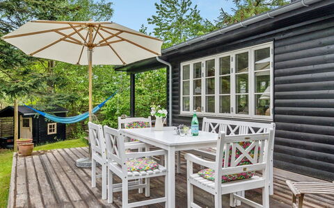 Mariela - 800M from the Sea: Bois, Toit, Architecture, Domicile, Maison, Chalet, Siding, Dur, Pente, Biens