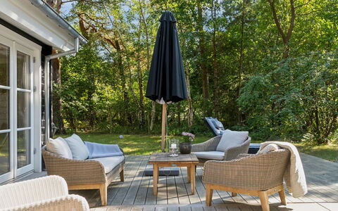 Anar - 900M from the Sea: Appartement, Ombre, Balcon, Chaise, Clôture, Mobilier De Jardin, Aluminium, Gazon Artificiel