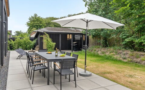 Ebke - 70M from the Sea: Meubles, Mobilier De Jardin, Chaise, Table, Table Cuisine Et Salle A Manger, Tableau De Plein Air, Jardin, Ombre, Patio, Table Basse