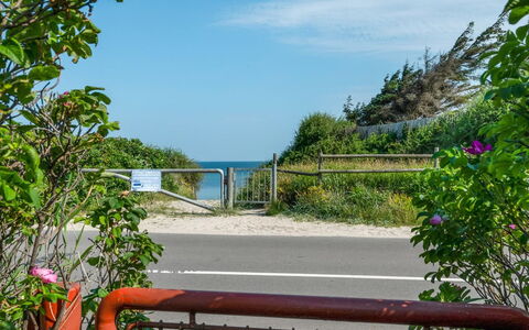 Rebana - 30M from the Sea: Chalet, Cabanon, Cabane, Ferme, Prairie, Cabane, Grange, Cabane En Rondins, Batiments Jardin