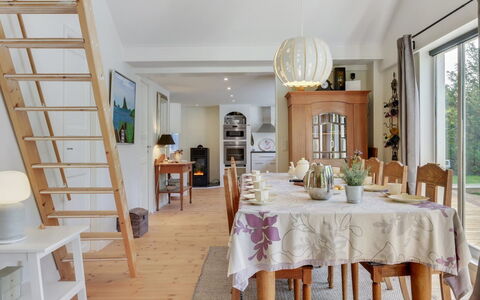 Makrina - 175M from the Sea: Bois, Toit, Architecture, Domicile, Maison, Chalet, Siding, Dur, Pente, Biens