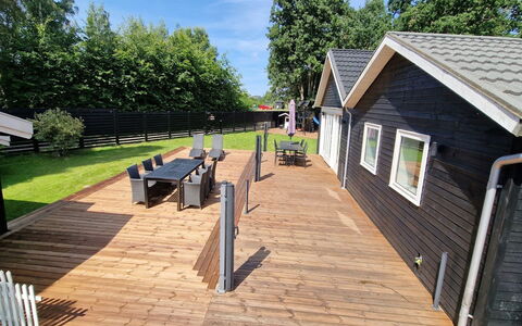Makrina - 175M from the Sea: Bois, Toit, Architecture, Domicile, Maison, Chalet, Siding, Dur, Pente, Biens
