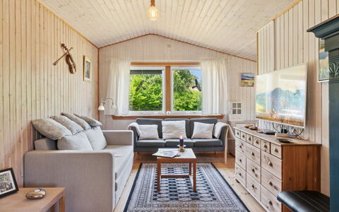 Ludvika - 350M from the Sea: Domicile, Chalet, Porche, Siding, Ferme, Structure En Plein Air