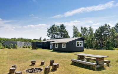 Ludvika - 350M from the Sea