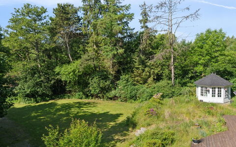 Thora - 800M from the Sea: Domicile, Chalet, Porche, Siding, Ferme, Structure En Plein Air