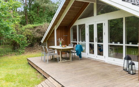 Merina - 700M from the Sea: Chalet, Arrière-Cour, Cour, Batiments Jardin, Cabanon, Siding, Mobilier De Jardin, Cabane En Rondins, Structure En Plein Air, Cabane